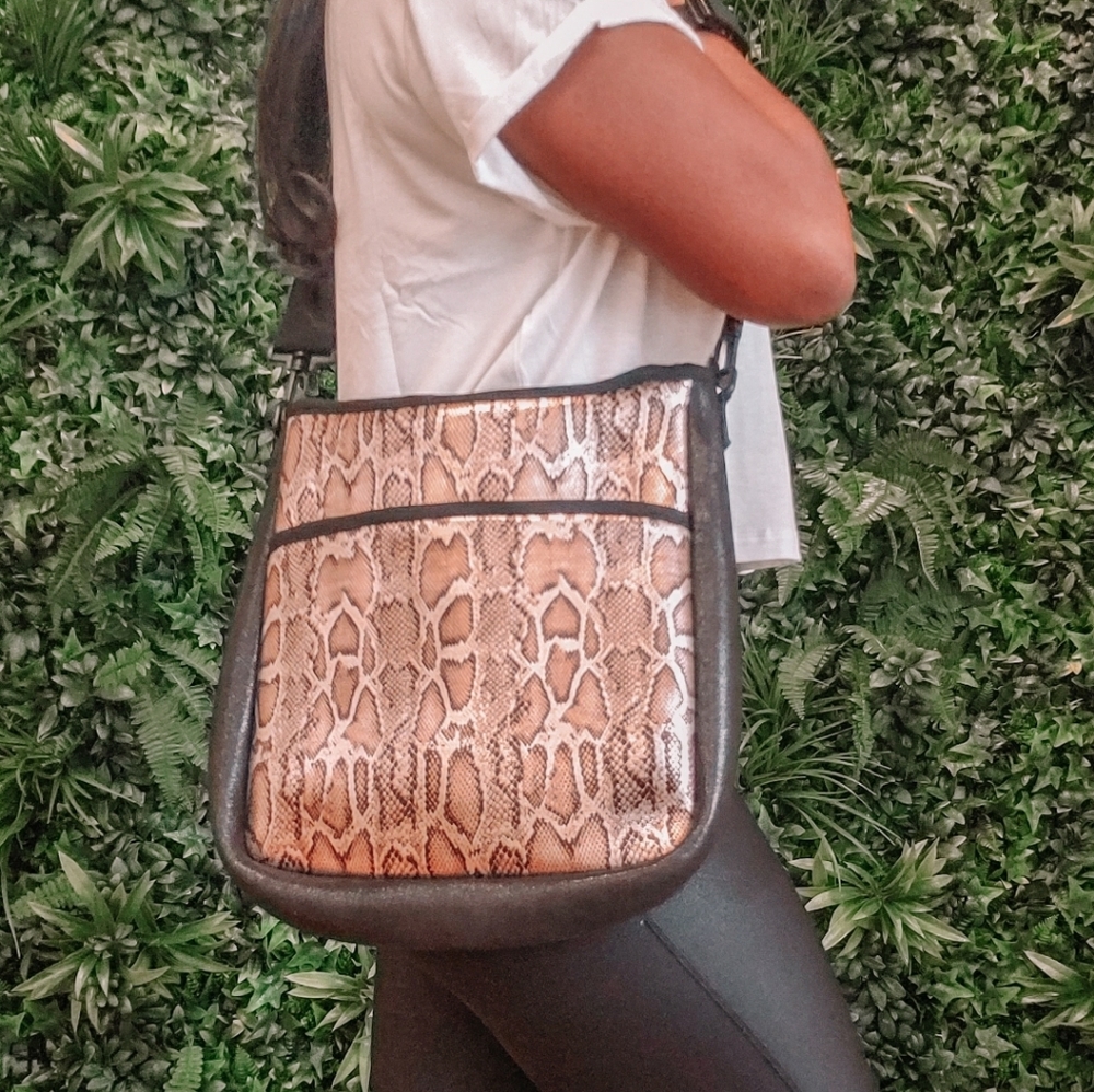 Crossbody bag